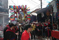Processie in Chichicastenango